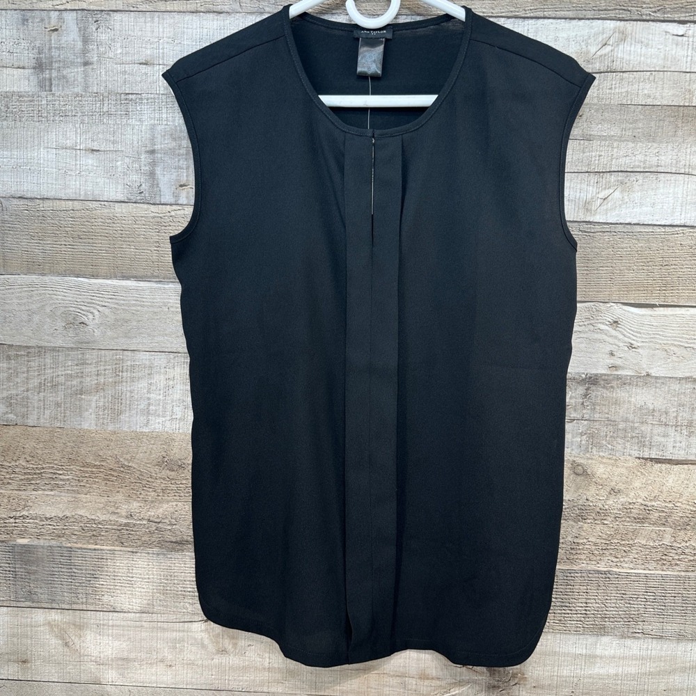 Ann Taylor NWT Womens Black Crepe Sleeveless Pleated Front Tank Top Size‎ Sw